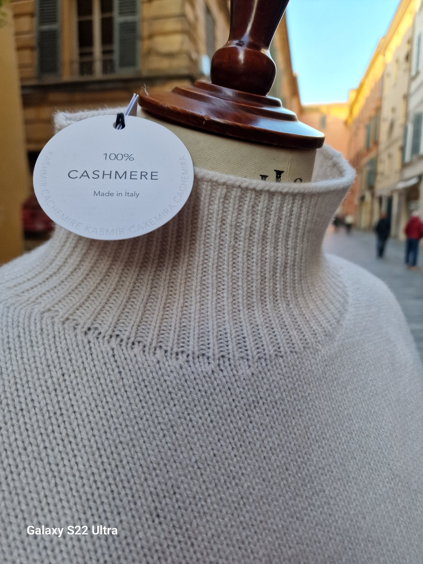 Maglioncino.                  100% CASHMERE